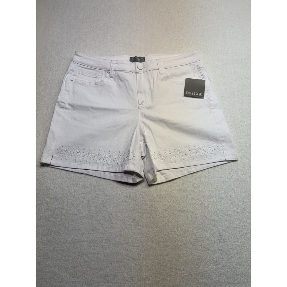 Falls Creek Women's Plus Size 16 White Detailed Front Stretch Twill Shorts-NWT